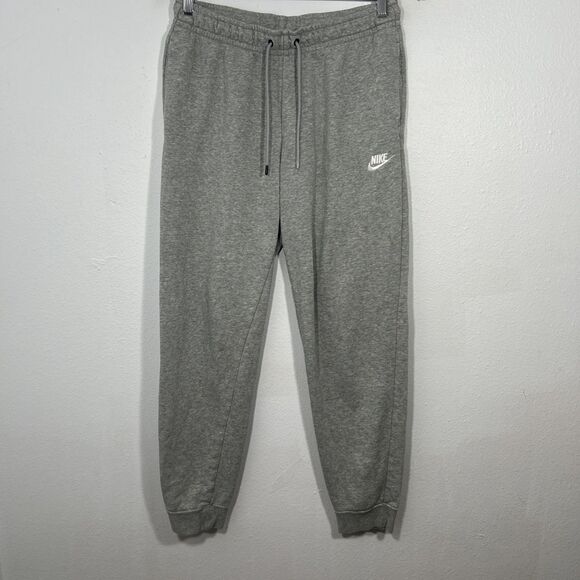 Nike Sweatpant Womens M Gray Essentials‎ Fleece Jogger Sportswear - Picture 1 of 8